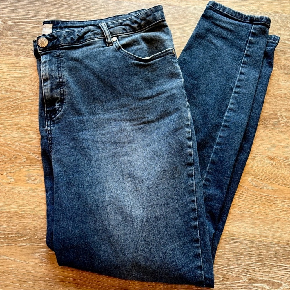 Eloquii Olivia Sculpting Skinny Jean High Waist Dark Wash Stretch Denim 20 - Picture 4 of 14